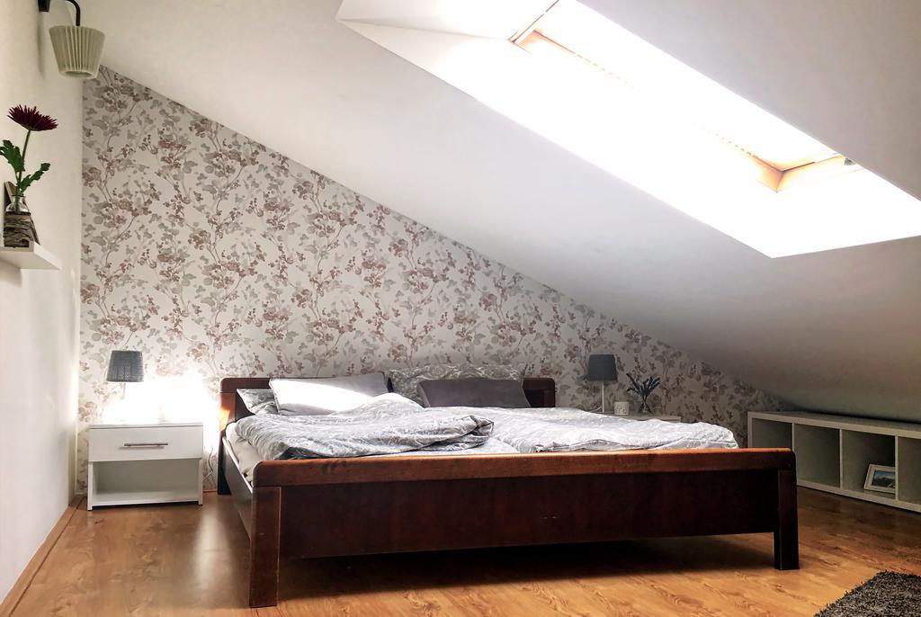 Sunset Hill Apartment Zara Esterno foto